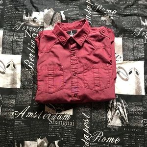 Jeans by Buffalo Maroon Long Sleeve Button-up